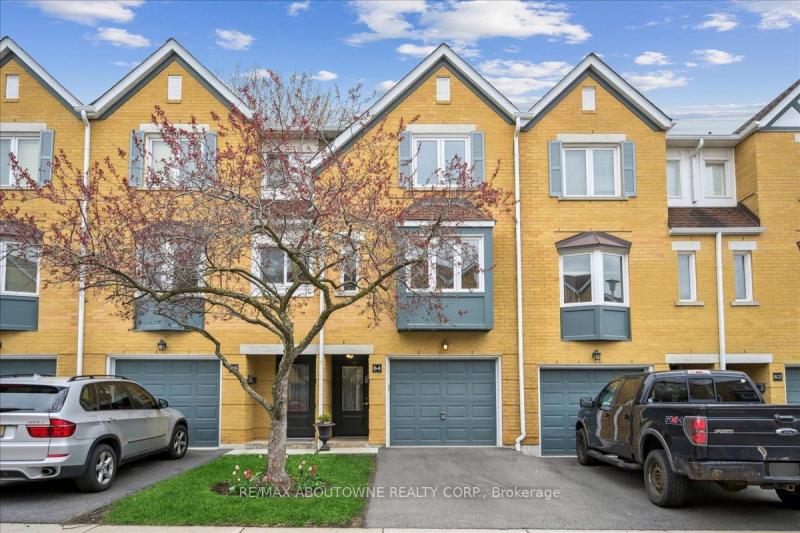 Property W12138719 - Image 1