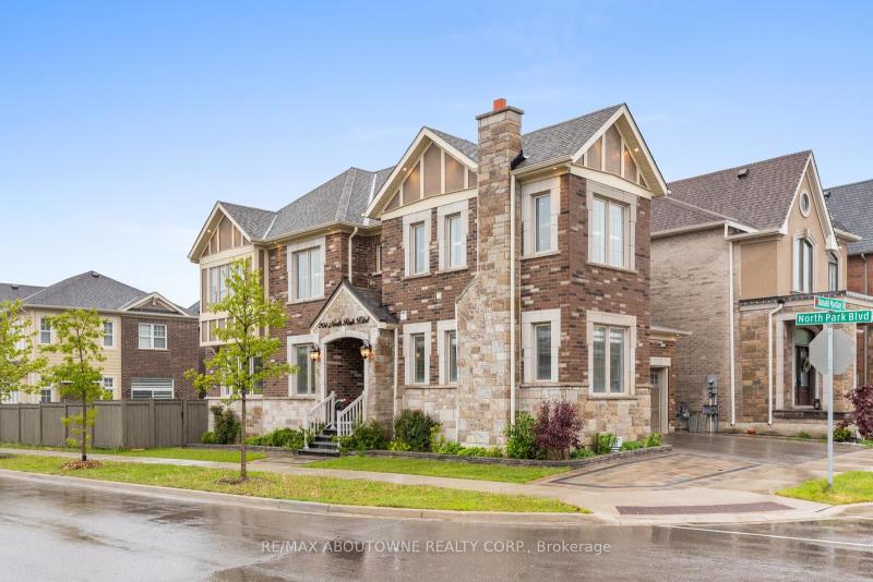 Property W12168924 - Image 1