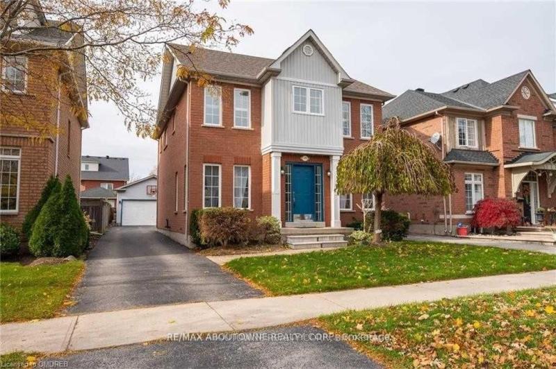 Property W12186478 - Image 1