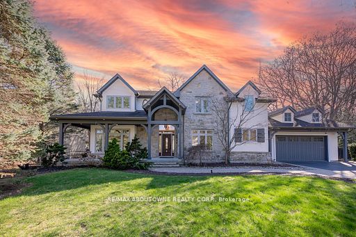 Property W12205295 - Image 1