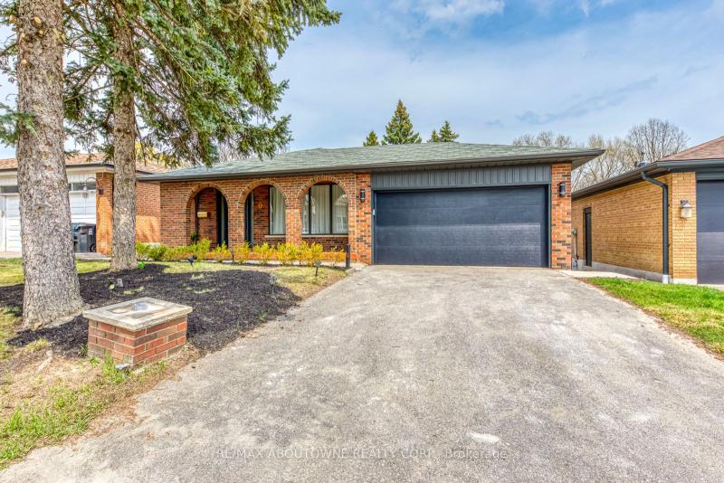 Property W12214679 - Image 1