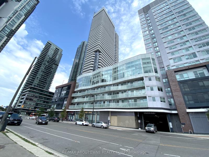 Property W12233861 - Image 1