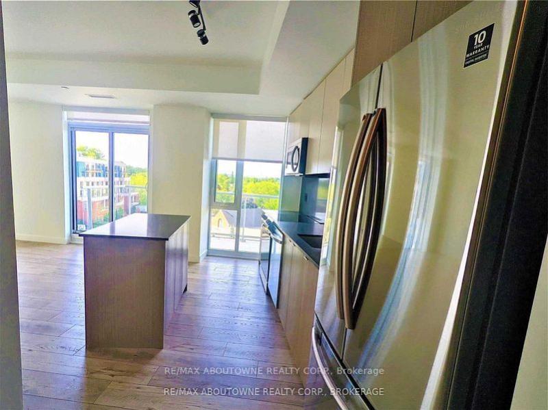 Property W12241947 - Image 1