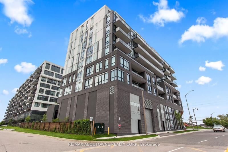Property W12247240 - Image 1