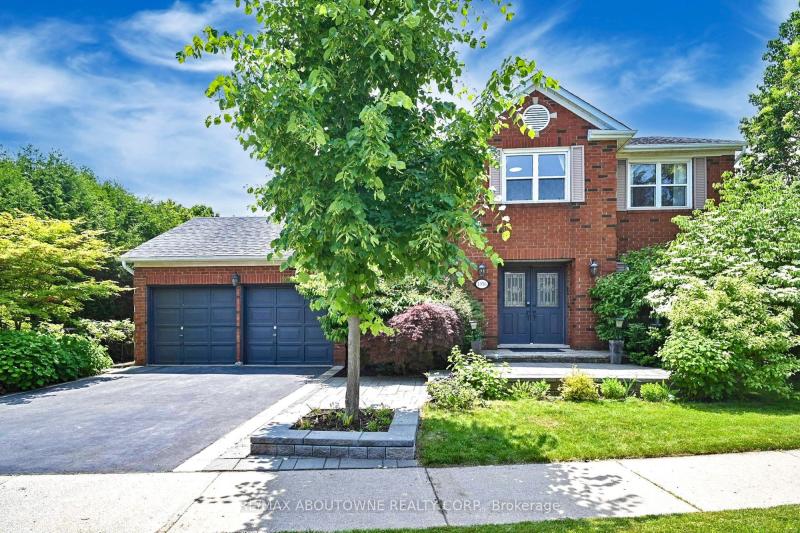 Property W12306765 - Image 1