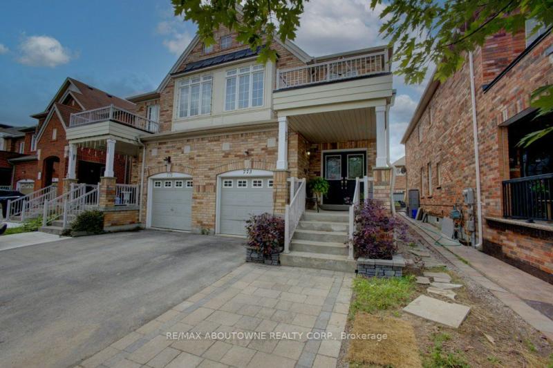 Property W12310819 - Image 1