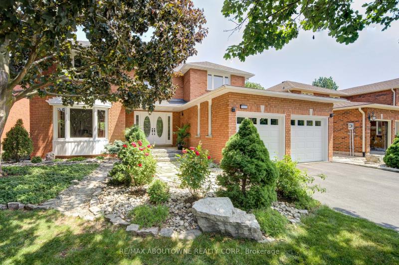 Property W12325688 - Image 1