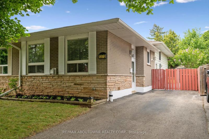Property W12329661 - Image 1