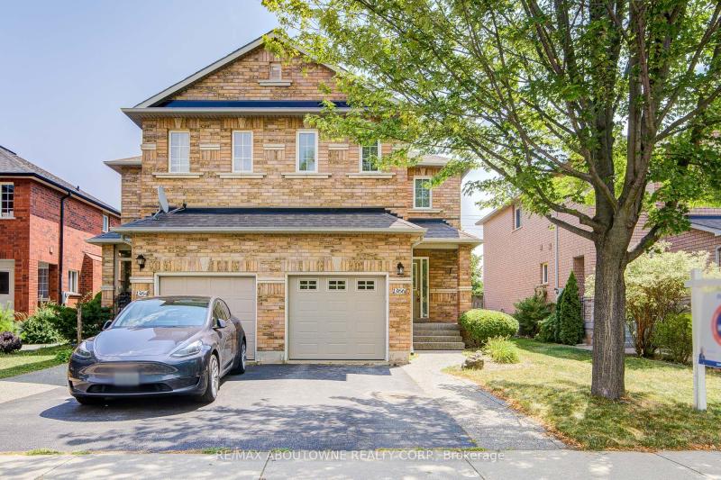 Property W12337505 - Image 1