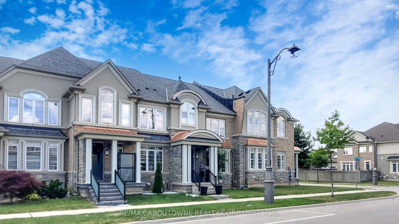 Property W12348157 - Image 1