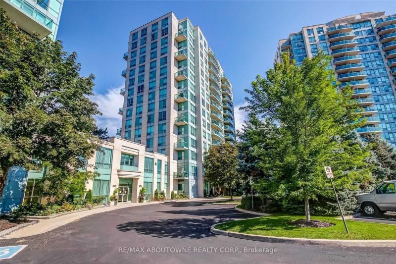 Property W12358246 - Image 1