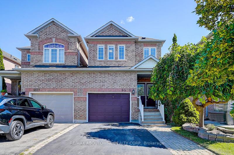 Property W12380188 - Image 1
