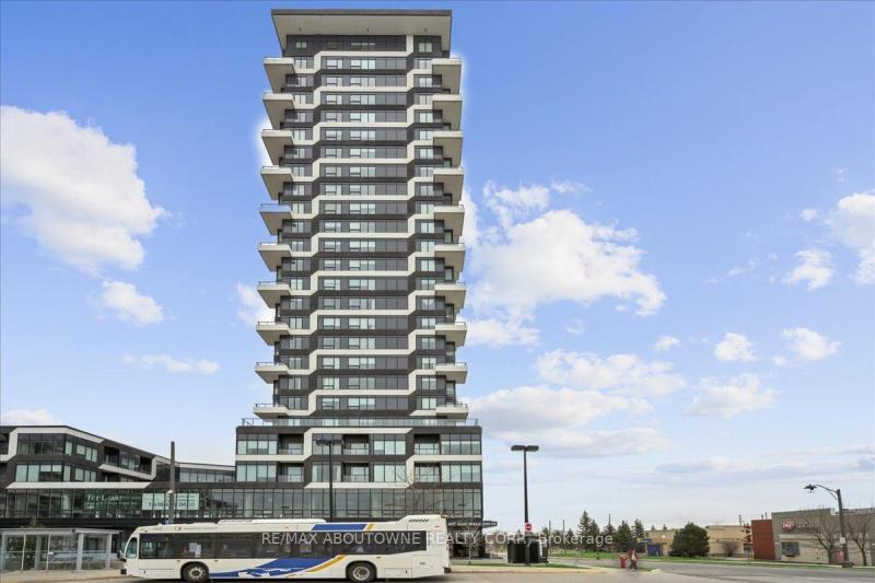Property W12397126 - Image 1