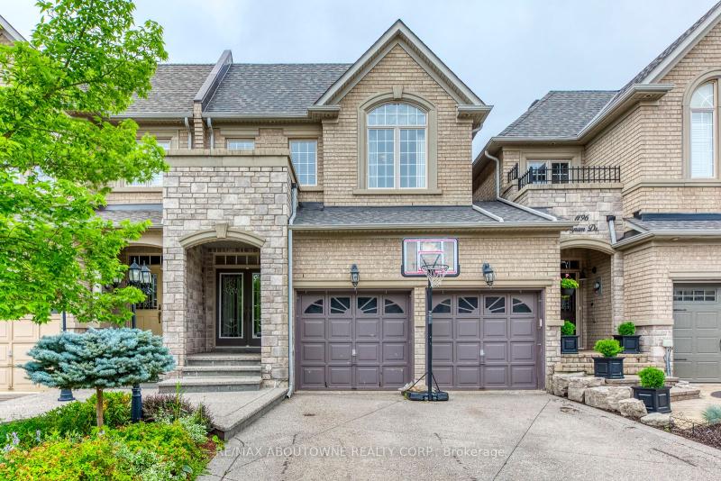 Property W12445279 - Image 1