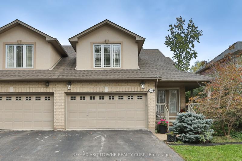 Property W12447015 - Image 1