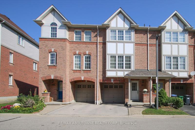 Property W12447324 - Image 1