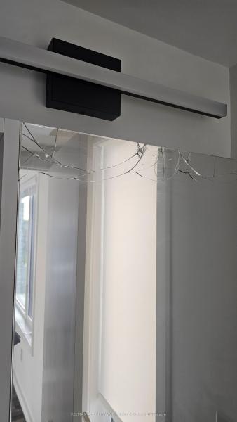Property W12448463 - Image 1