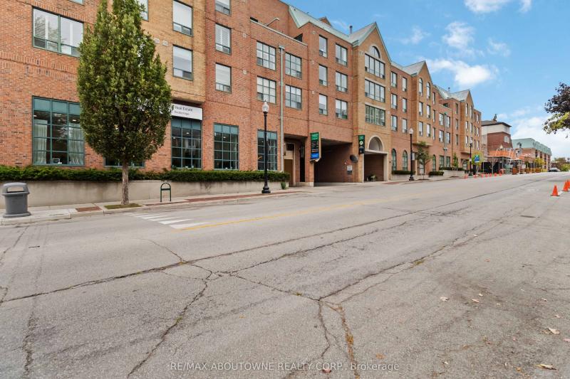 Property W12453687 - Image 1