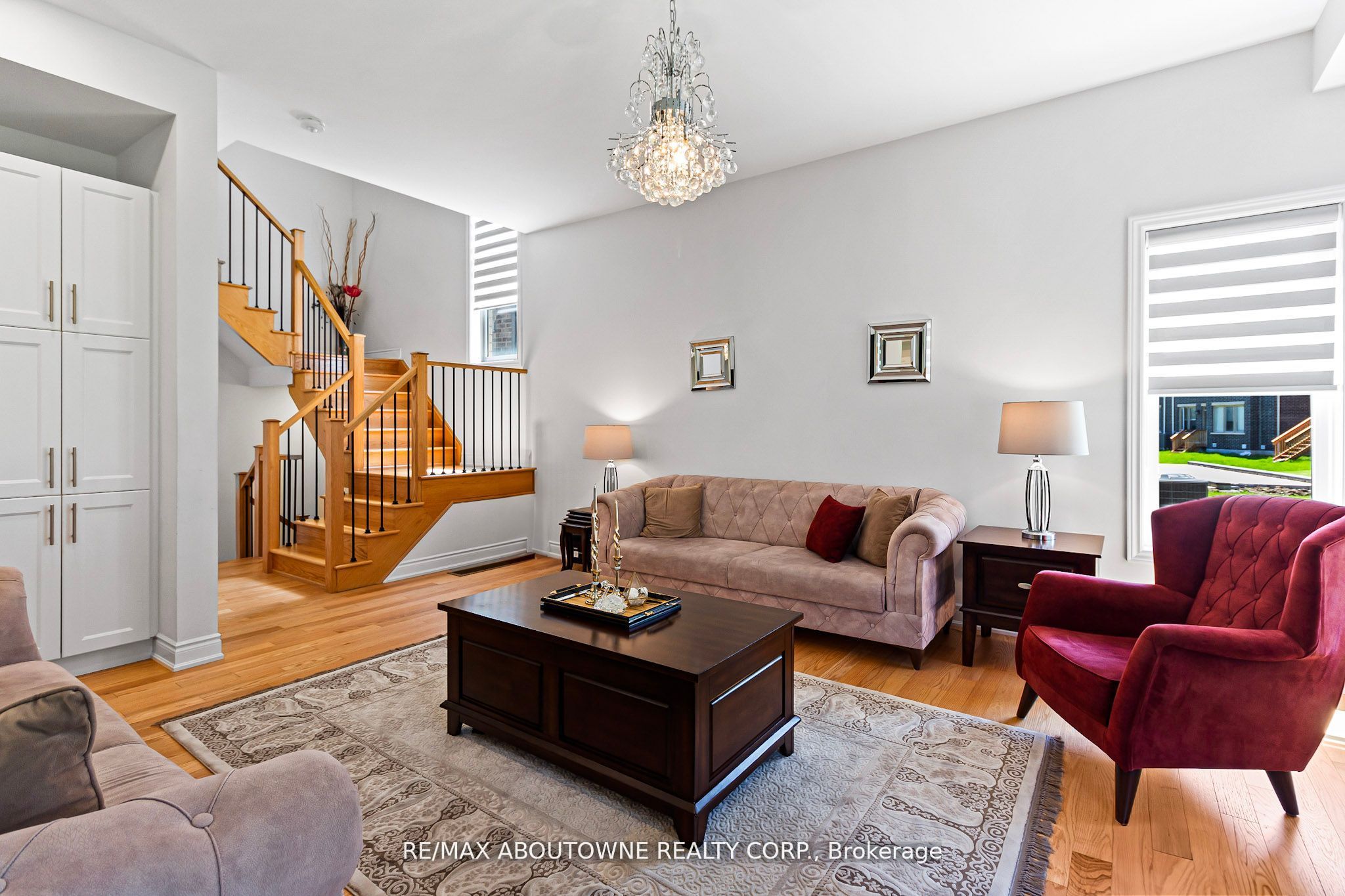 3470 Clayton Trail, Oakville ‣ W12476396 3470 Clayton Trail, Oakville ‣ W12476396