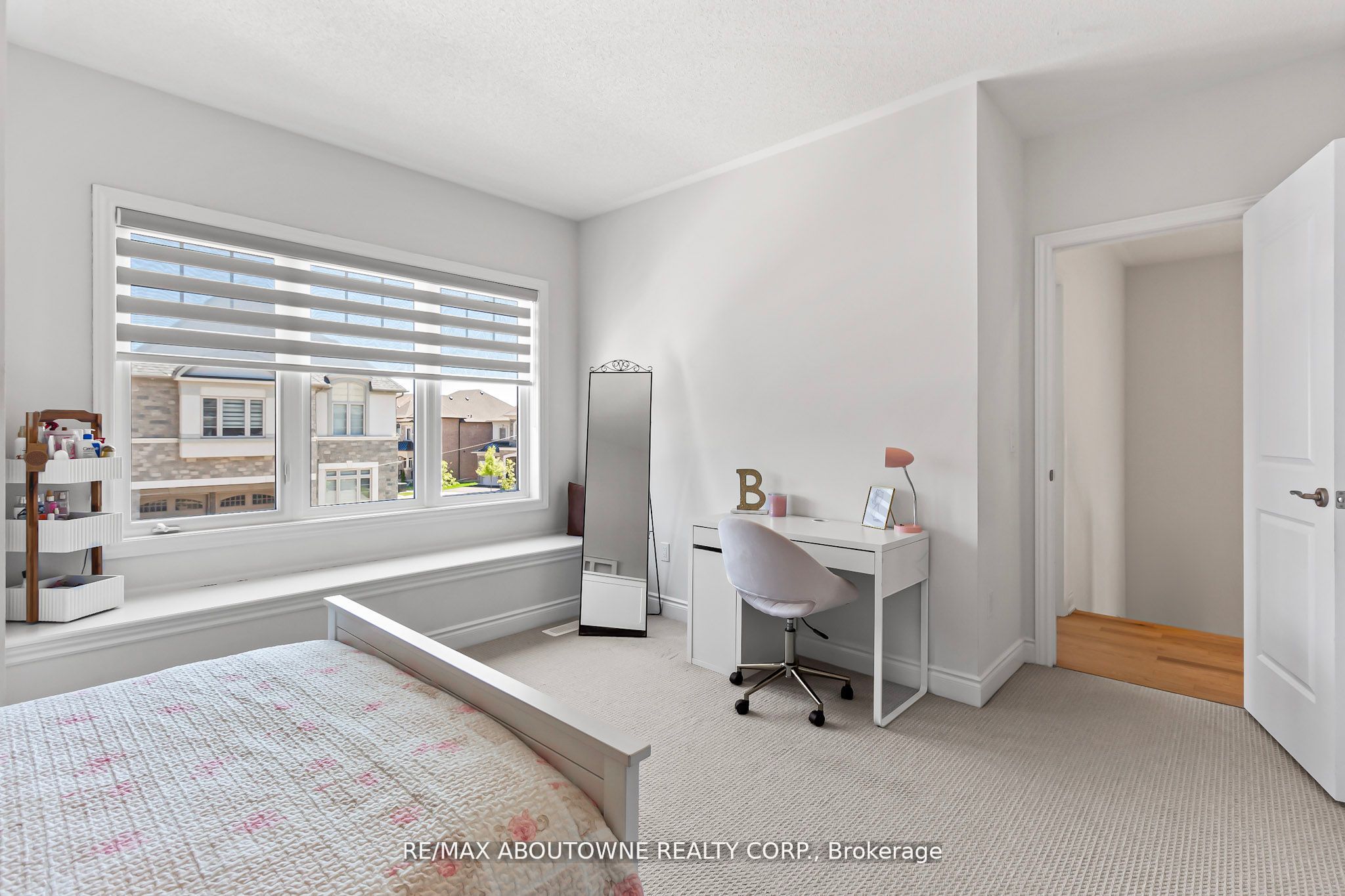 3470 Clayton Trail, Oakville ‣ W12476396 3470 Clayton Trail, Oakville ‣ W12476396