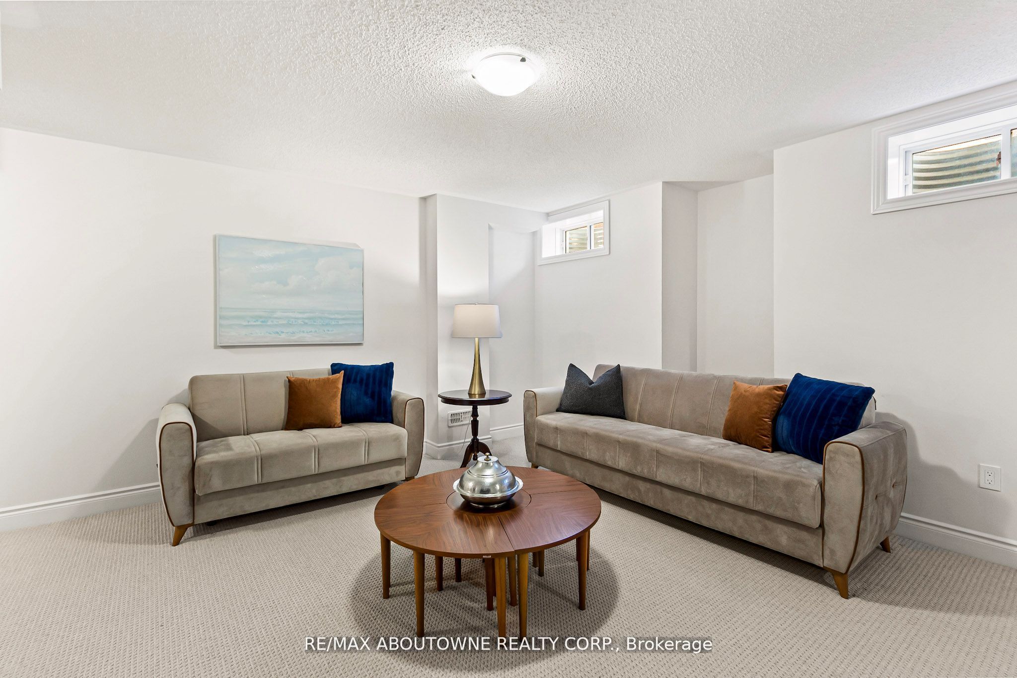 3470 Clayton Trail, Oakville ‣ W12476396 3470 Clayton Trail, Oakville ‣ W12476396