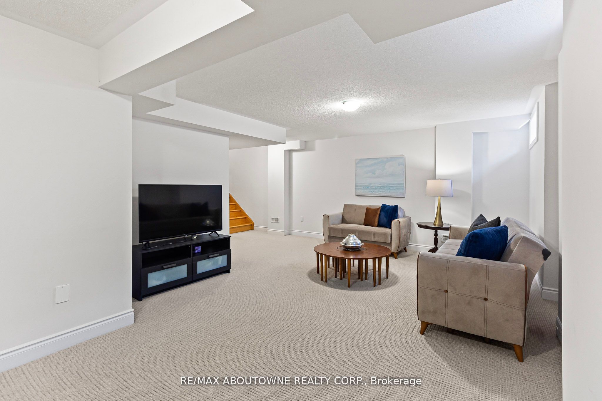 3470 Clayton Trail, Oakville ‣ W12476396 3470 Clayton Trail, Oakville ‣ W12476396