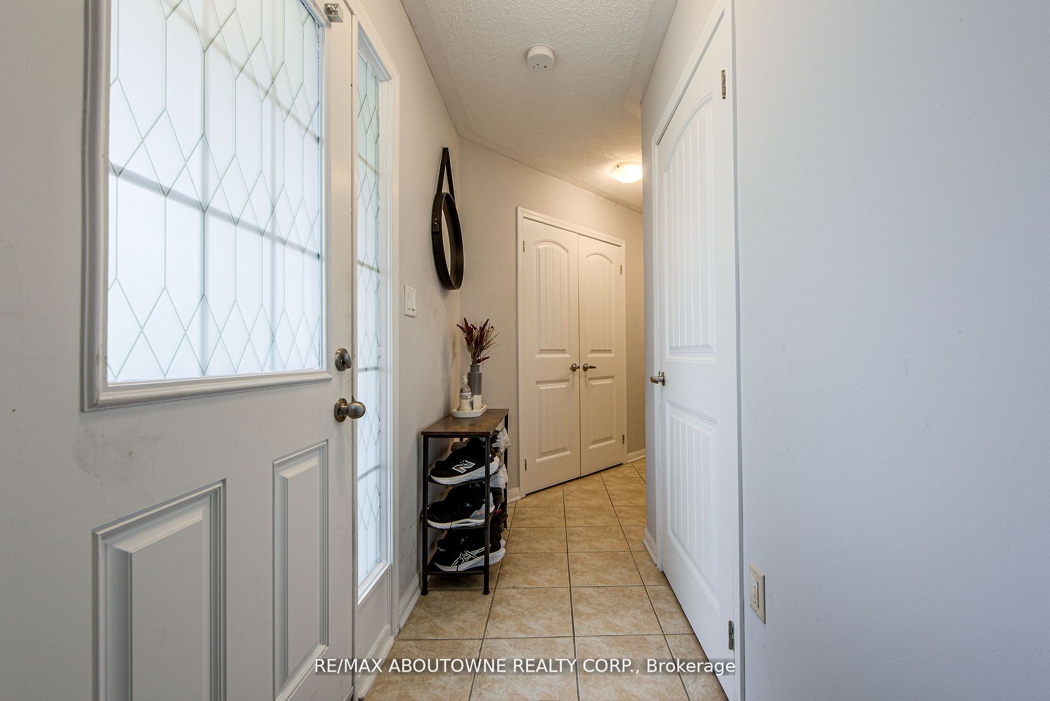 911 Deverell Place, Milton ‣ W12478073 911 Deverell Place, Milton ‣ W12478073