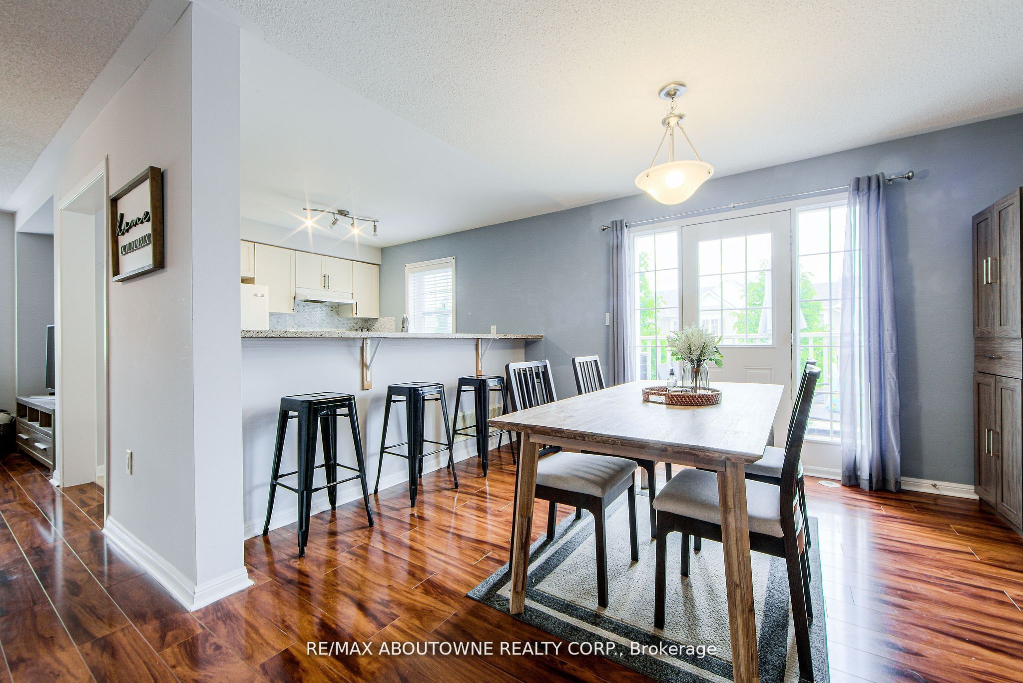 911 Deverell Place, Milton ‣ W12478073 911 Deverell Place, Milton ‣ W12478073