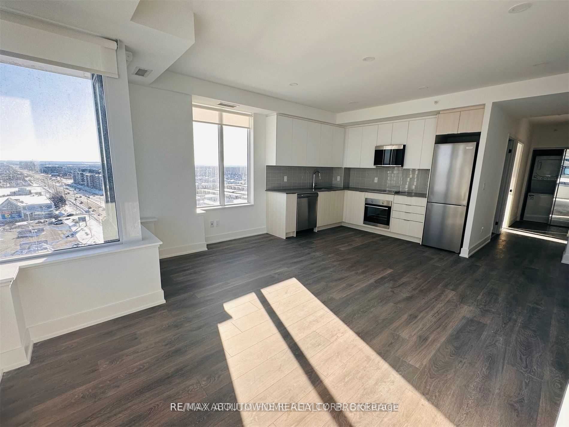 13 – 2489 Taunton Road, Oakville ‣ W12484941 13 – 2489 Taunton Road, Oakville ‣ W12484941