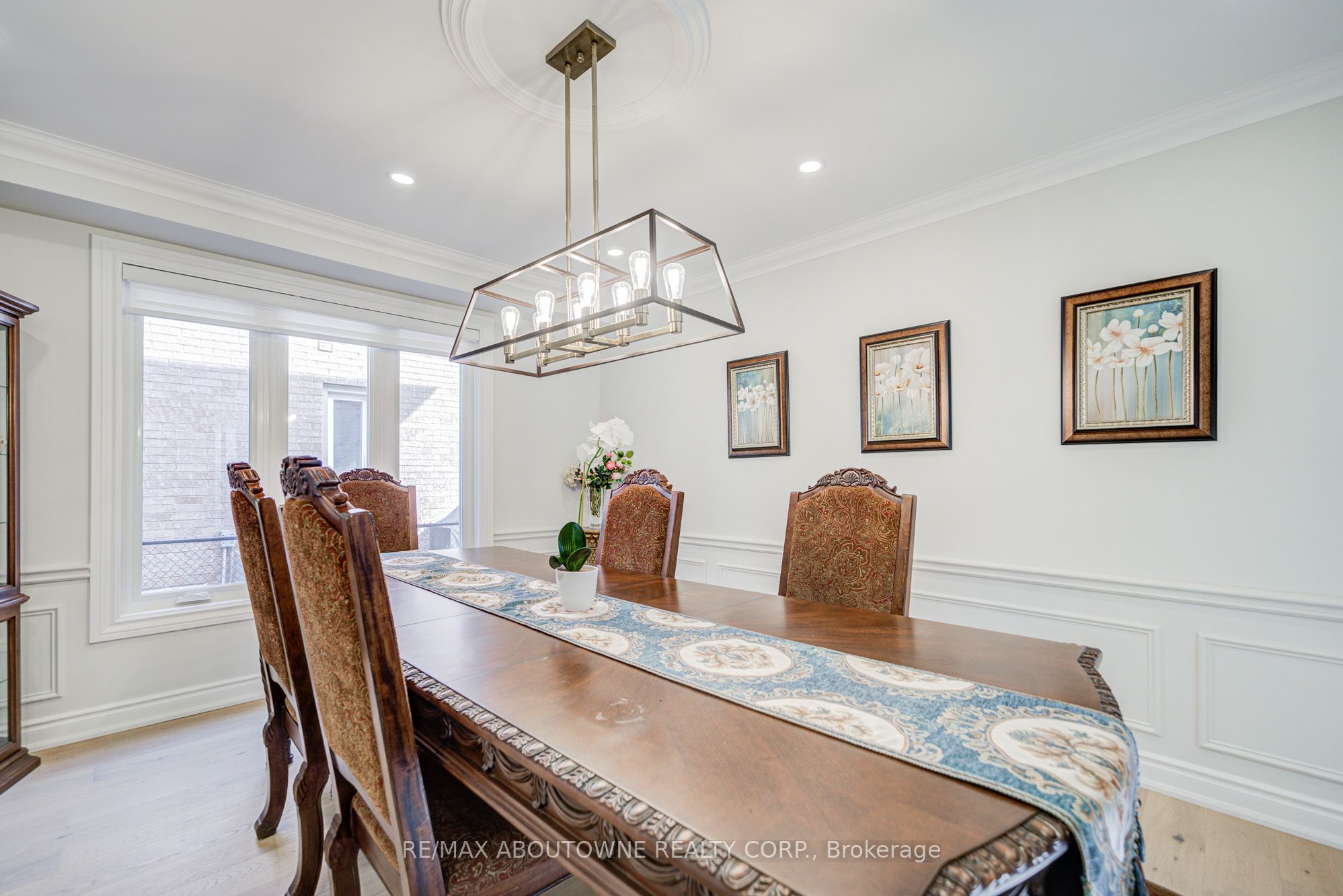 1248 Old Colony Road, Oakville ‣ W12485195 1248 Old Colony Road, Oakville ‣ W12485195