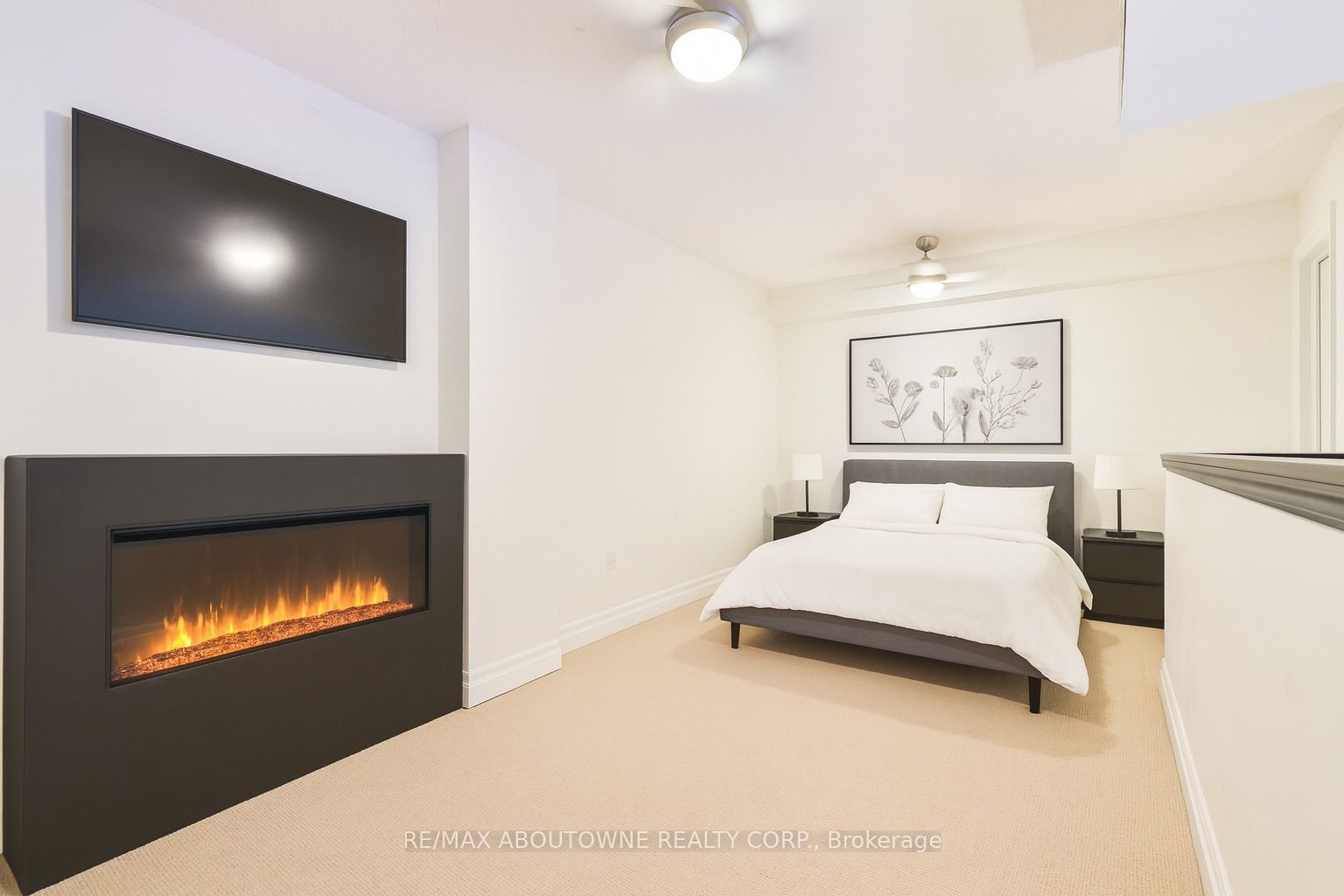 15 – 185 Robinson Street, Oakville ‣ W12502118 15 – 185 Robinson Street, Oakville ‣ W12502118