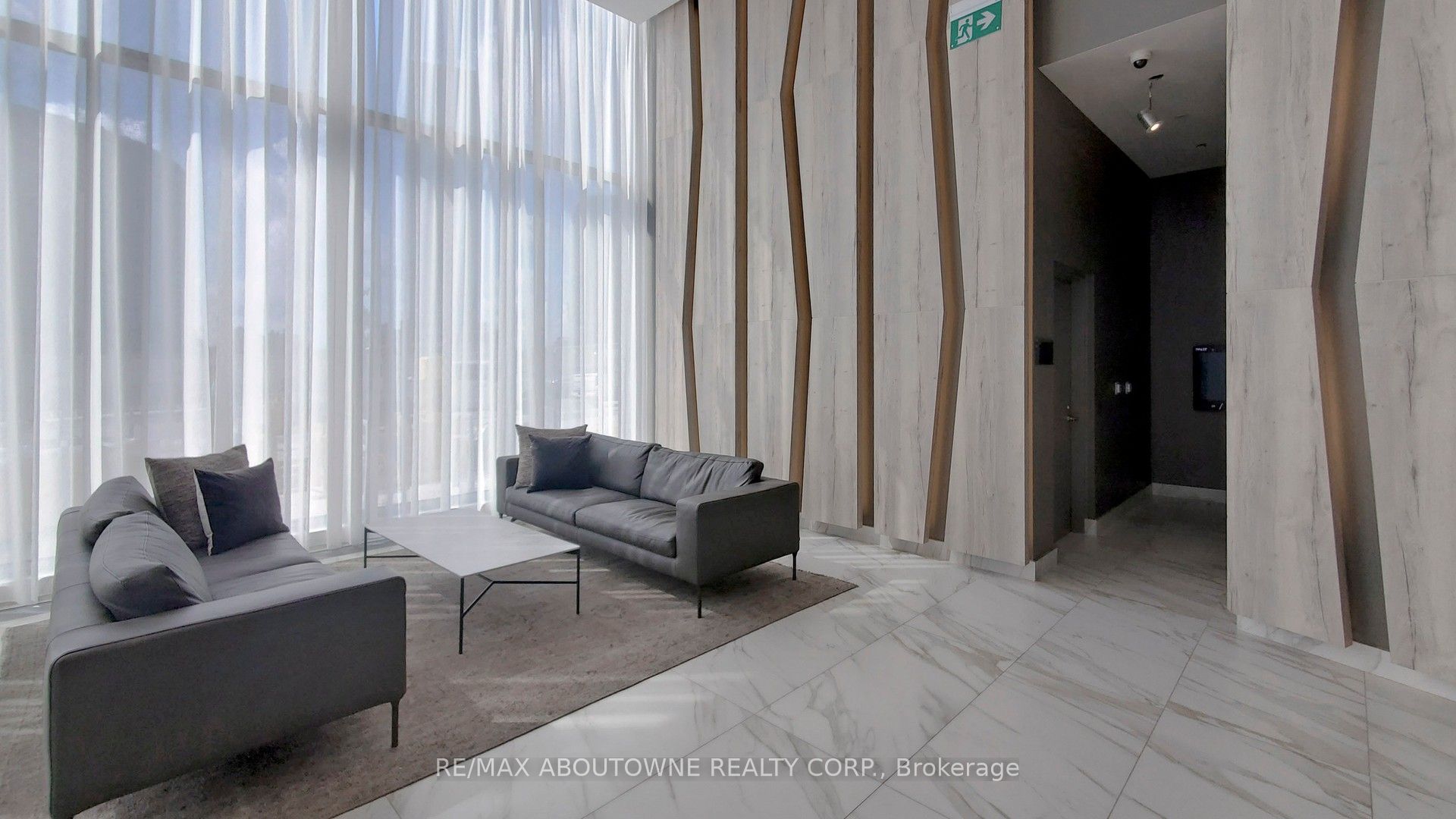 11 – 3883 Quartz Road, Mississauga ‣ W12504406 11 – 3883 Quartz Road, Mississauga ‣ W12504406