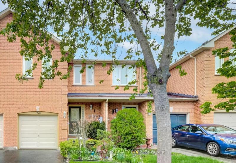 1176 Treetop Terrace, Oakville