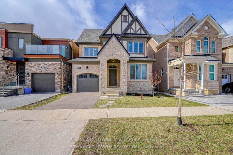 385 Dahlia Trail, Oakville