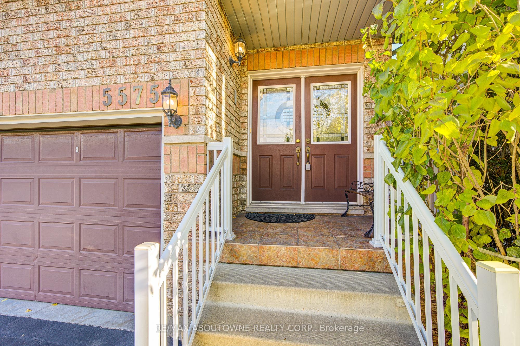 5575 Margarita Crescent, Mississauga ‣ W12522044 5575 Margarita Crescent, Mississauga ‣ W12522044