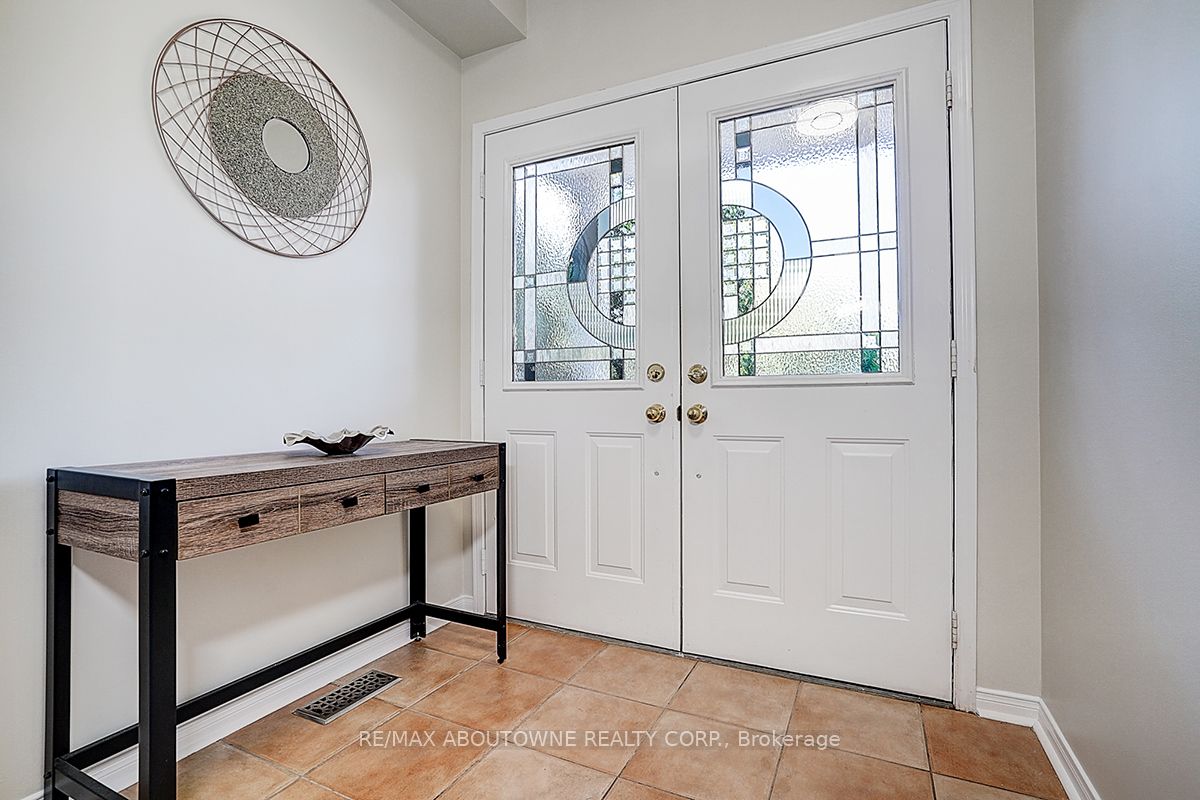 5575 Margarita Crescent, Mississauga ‣ W12522044 5575 Margarita Crescent, Mississauga ‣ W12522044