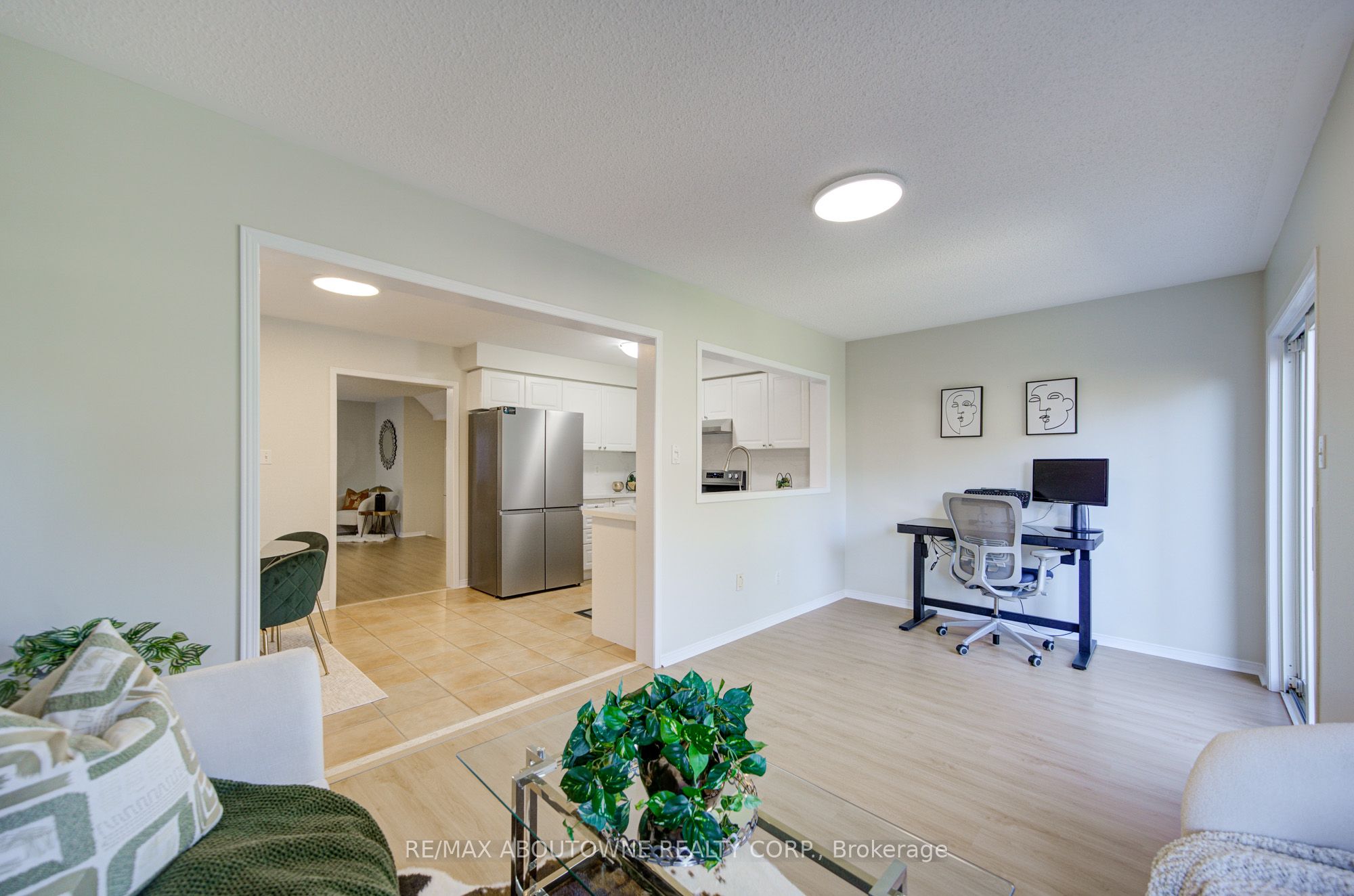 5575 Margarita Crescent, Mississauga ‣ W12522044 5575 Margarita Crescent, Mississauga ‣ W12522044