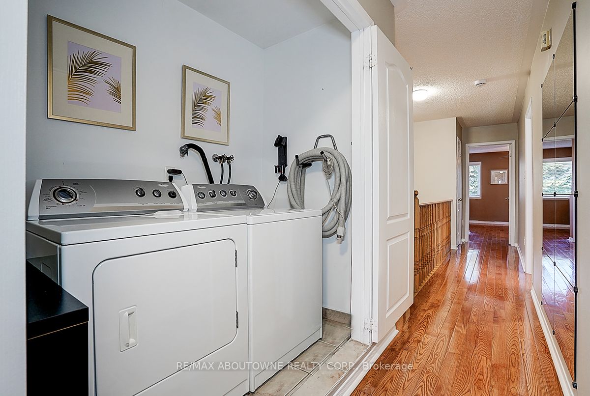 5575 Margarita Crescent, Mississauga ‣ W12522044 5575 Margarita Crescent, Mississauga ‣ W12522044