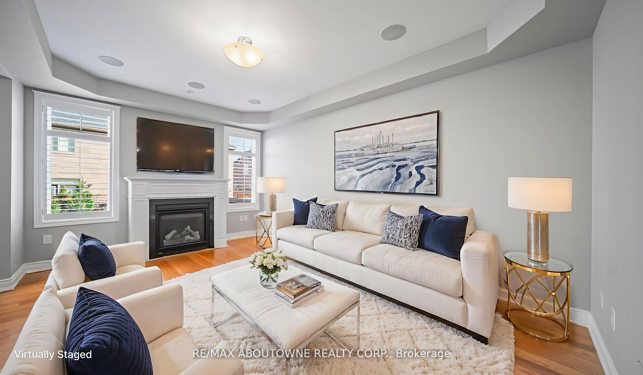 548 Terrace Way, Oakville ‣ W12522796 548 Terrace Way, Oakville ‣ W12522796