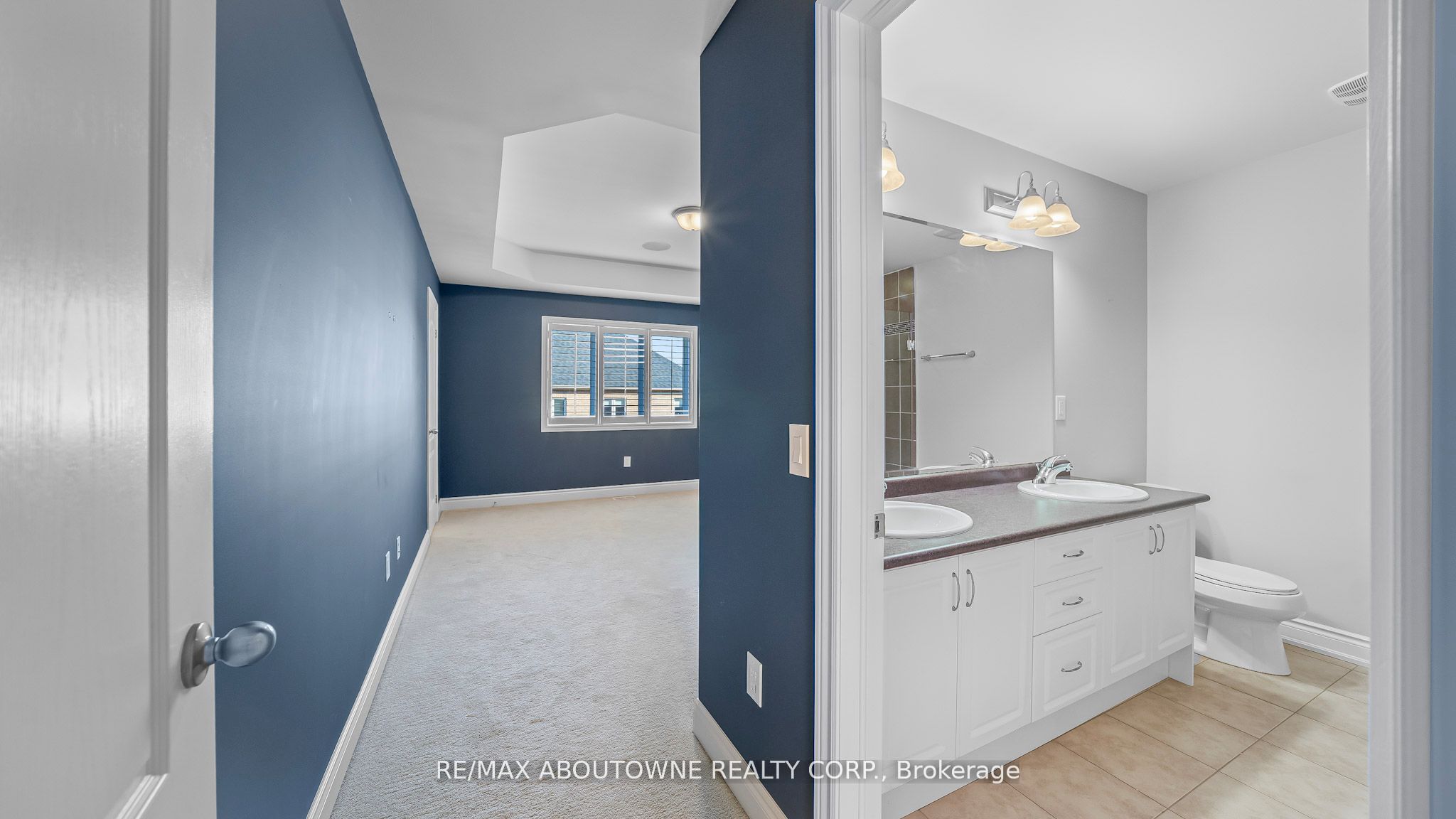 548 Terrace Way, Oakville ‣ W12522796 548 Terrace Way, Oakville ‣ W12522796