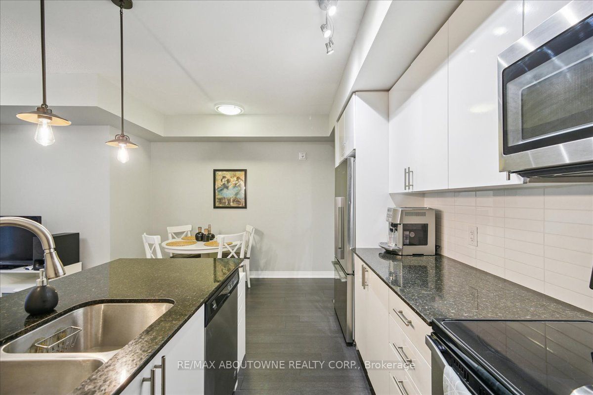 107 – 1202 Main Street, Milton ‣ W12523738 107 – 1202 Main Street, Milton ‣ W12523738