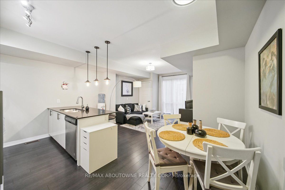 107 – 1202 Main Street, Milton ‣ W12523738 107 – 1202 Main Street, Milton ‣ W12523738