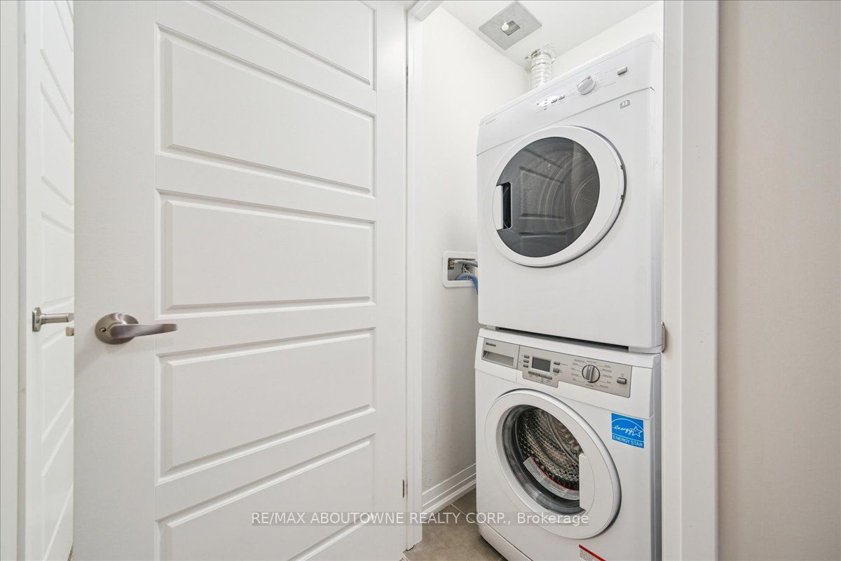 107 – 1202 Main Street, Milton ‣ W12523738 107 – 1202 Main Street, Milton ‣ W12523738