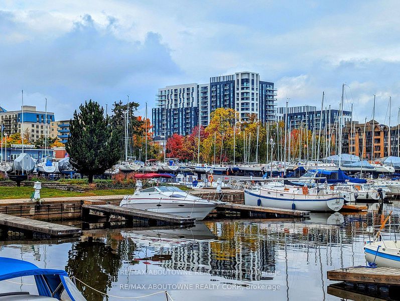 B0714 – 133 Bronte Road, Oakville ‣ W12528238 B0714 – 133 Bronte Road, Oakville ‣ W12528238