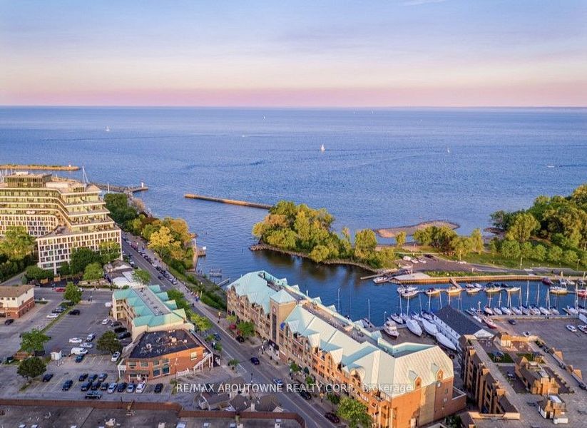 B0714 – 133 Bronte Road, Oakville ‣ W12528238 B0714 – 133 Bronte Road, Oakville ‣ W12528238