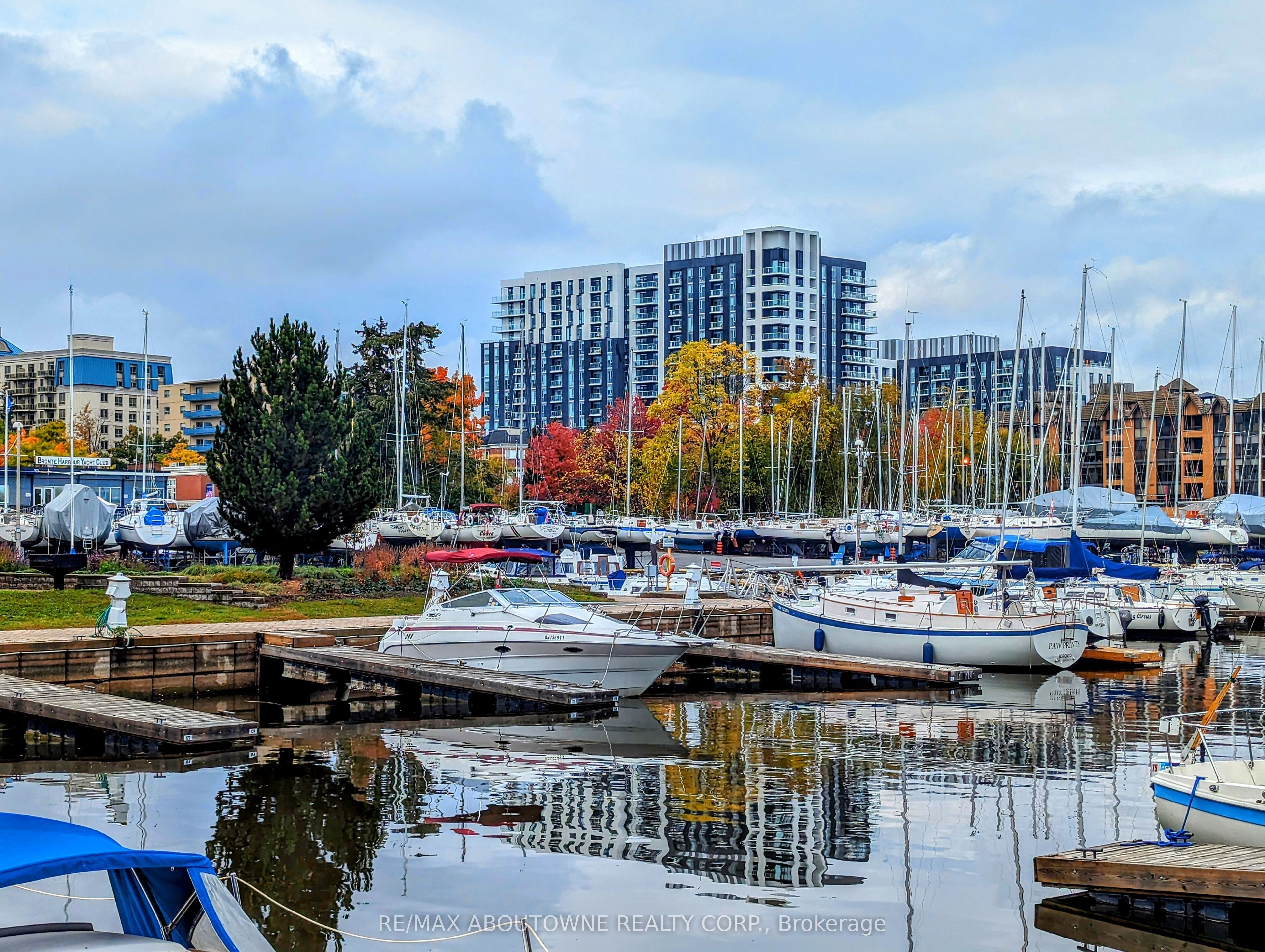 B0909 – 133 BRONTE Road, Oakville ‣ W12528862 B0909 – 133 BRONTE Road, Oakville ‣ W12528862