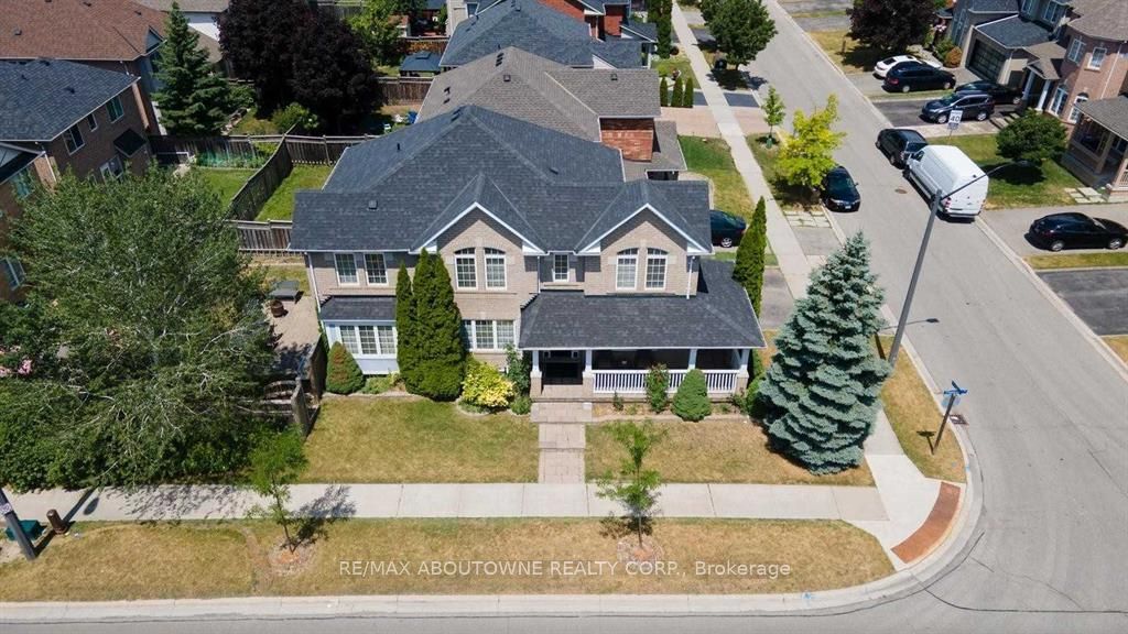 3875 Thomas Street, Mississauga ‣ W12528908 3875 Thomas Street, Mississauga ‣ W12528908