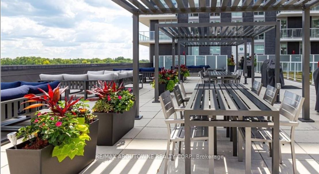 A0711 – 125 Bronte Road, Oakville ‣ W12530520 A0711 – 125 Bronte Road, Oakville ‣ W12530520