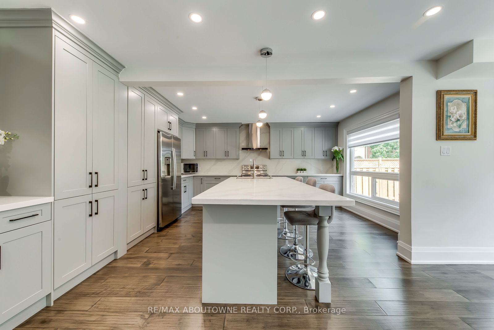 1097 Grandeur Crescent, Oakville ‣ W12548536 1097 Grandeur Crescent, Oakville ‣ W12548536