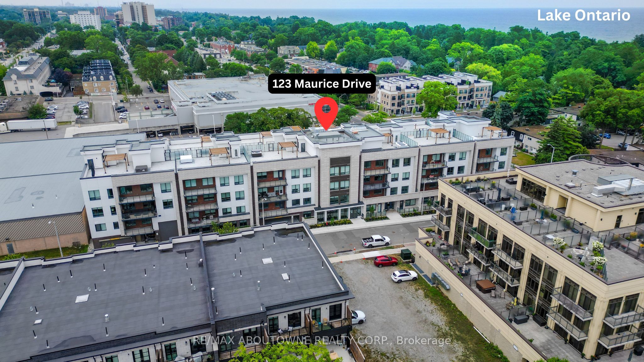 06 – 123 MAURICE Drive, Oakville ‣ W12552838 06 – 123 MAURICE Drive, Oakville ‣ W12552838